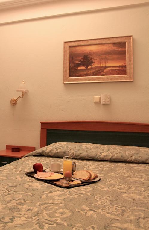Hotel Platon 아테네 객실 사진
